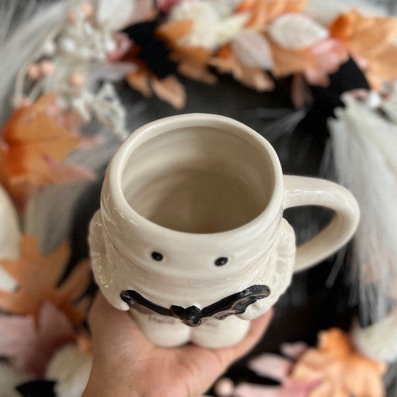 LAST ONE✨NEW🦇Mummy Holding Bat Halloween Mug🖤 - Picture 7 of 8